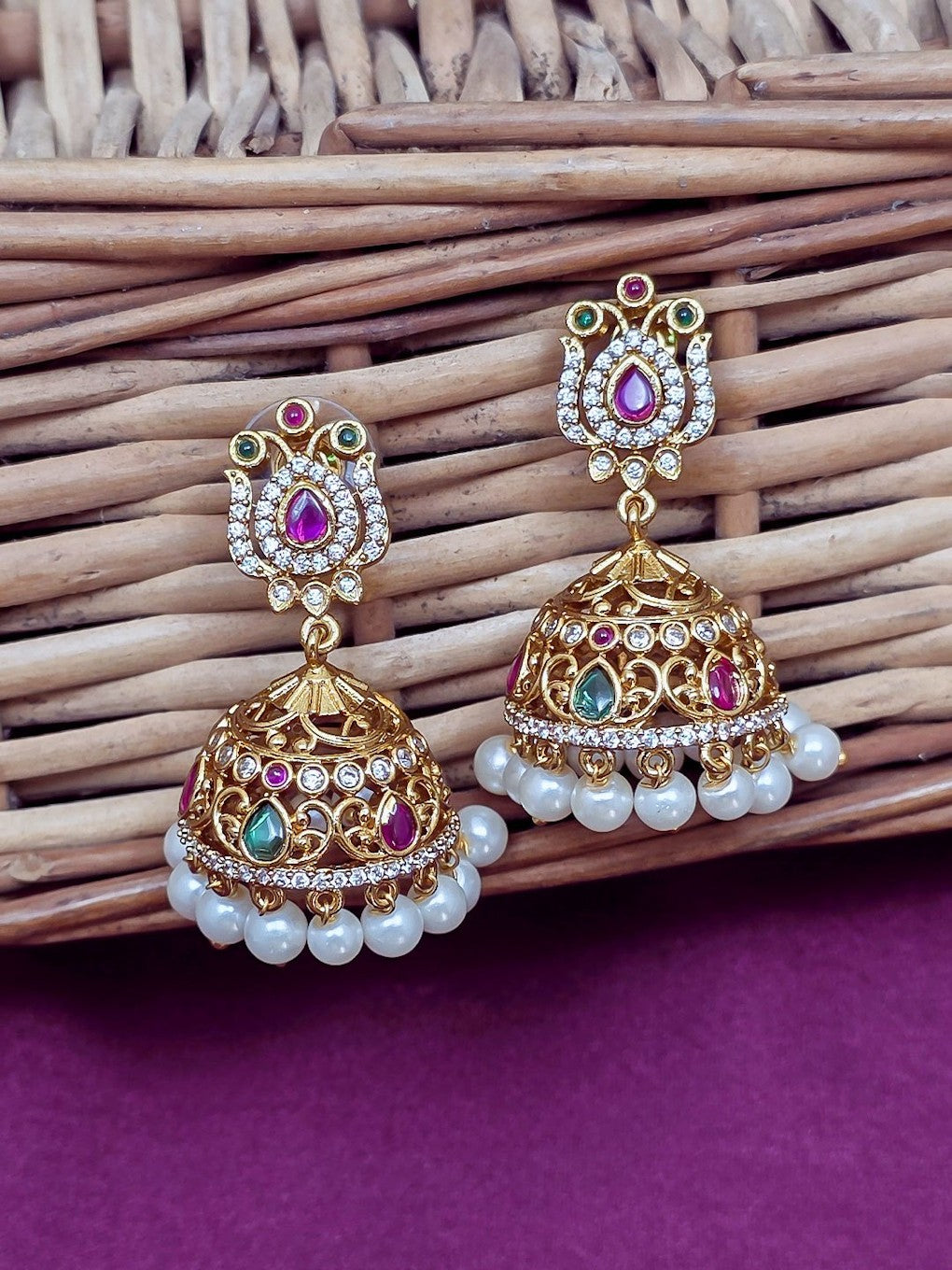 Gold Plated Kemp & Pearl Jhumka Earrings